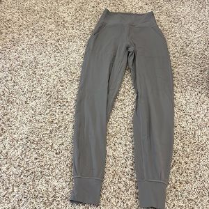 Lululemon Align High-Rise Jogger size 2
